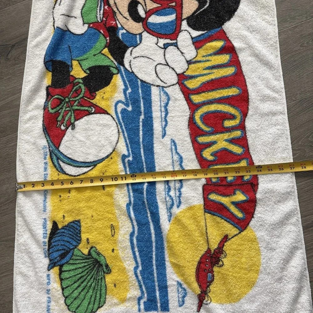 Vintage Jay Franco Walt Disney Mickey Mouse Chilling At The Beach Towel 53x27